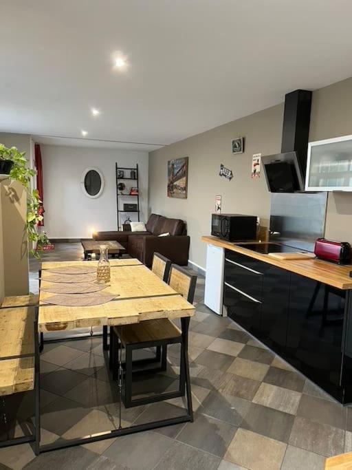 Grand Duplex De 80M2 Alençon Exterior foto